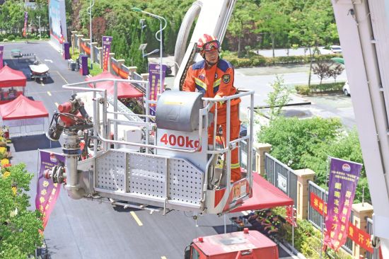 2ce46ea0-e7d7-4859-a2a4-81b7ccde0c41