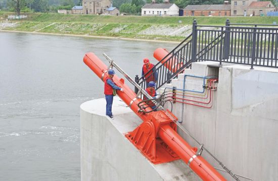 03840e40-bca1-4404-aa53-67e68dfc5563