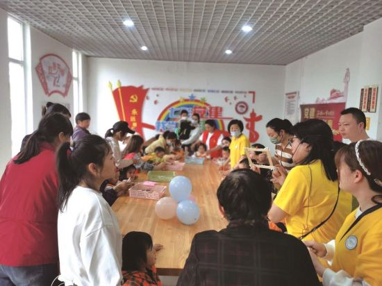 18536442-afa6-42e7-8069-c956c0a27df8