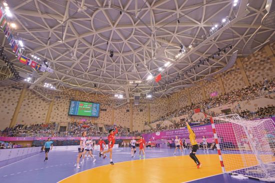 0ae2bee7-4dd6-4790-890f-2c4280a27572