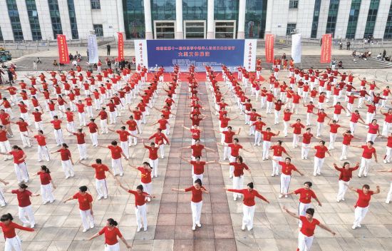 bccc8696-2702-4a01-a745-893e2fde7218