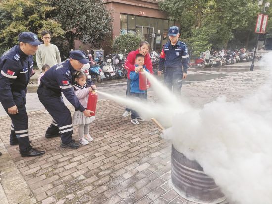 c6644f4a-0261-4990-9b17-51b1d4eb6375