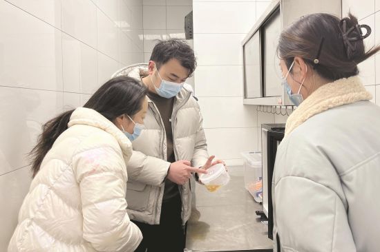 dcef6300-03c7-4e3d-94ef-873b61d7db32