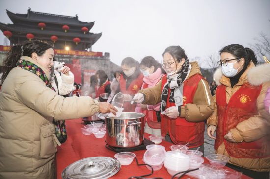 946571e8-7685-40cb-911e-a6f9bf7d3af3