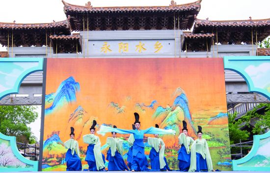 29日一版(5268752)-20260429093037