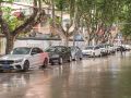 免费开放泊位 便民避险泊车
