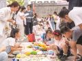 爱心义卖 助学圆梦