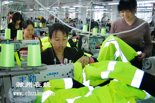 滁州在线-滁州要闻-天长：10万民工家乡就业