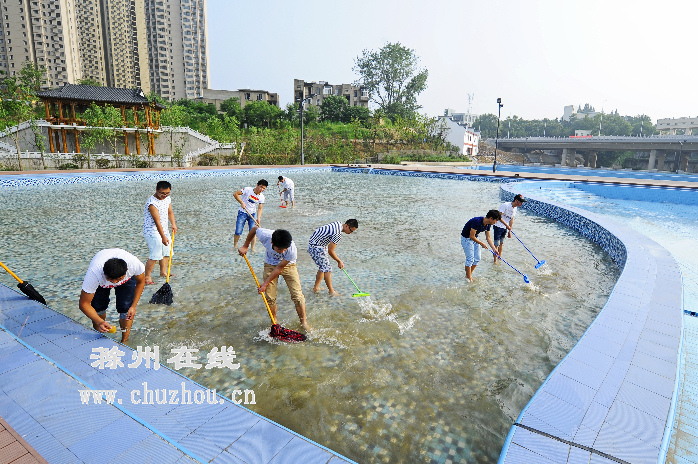 滁州：南湖四期游泳馆周日起试营业