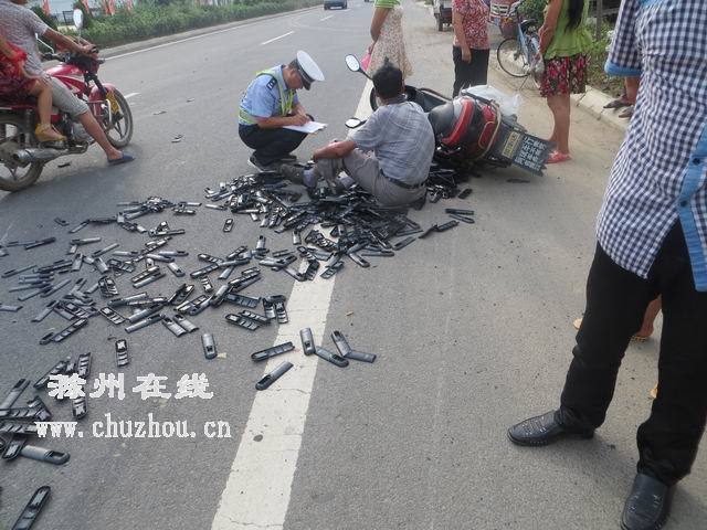 滁州在线-社会民生-滁州天长：小伙撞伤花甲老人溜之大吉