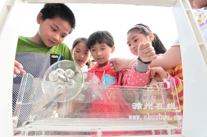 滁州在线-社会民生-滁州：科普大篷车进凤阳