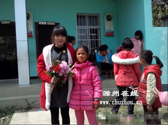 滁州在线-社会民生-滁州学子入围全国优秀志愿者