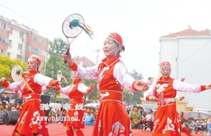 滁州在线-社会民生-滁州:广场舞大赛秀活力 滁州在线-社会民生-滁州:广场舞大赛秀活力