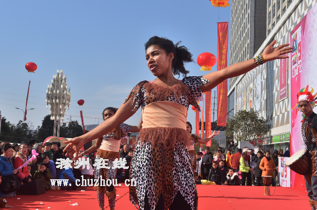 滁州在线-社会民生-滁州：喜气洋洋庆元旦